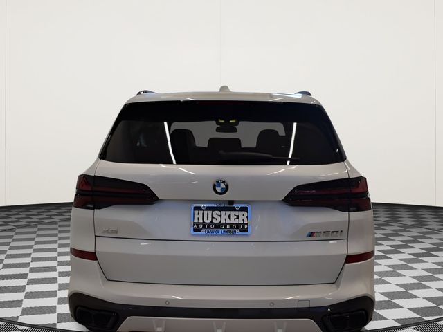 2026 BMW X5 M60i - Photo 11