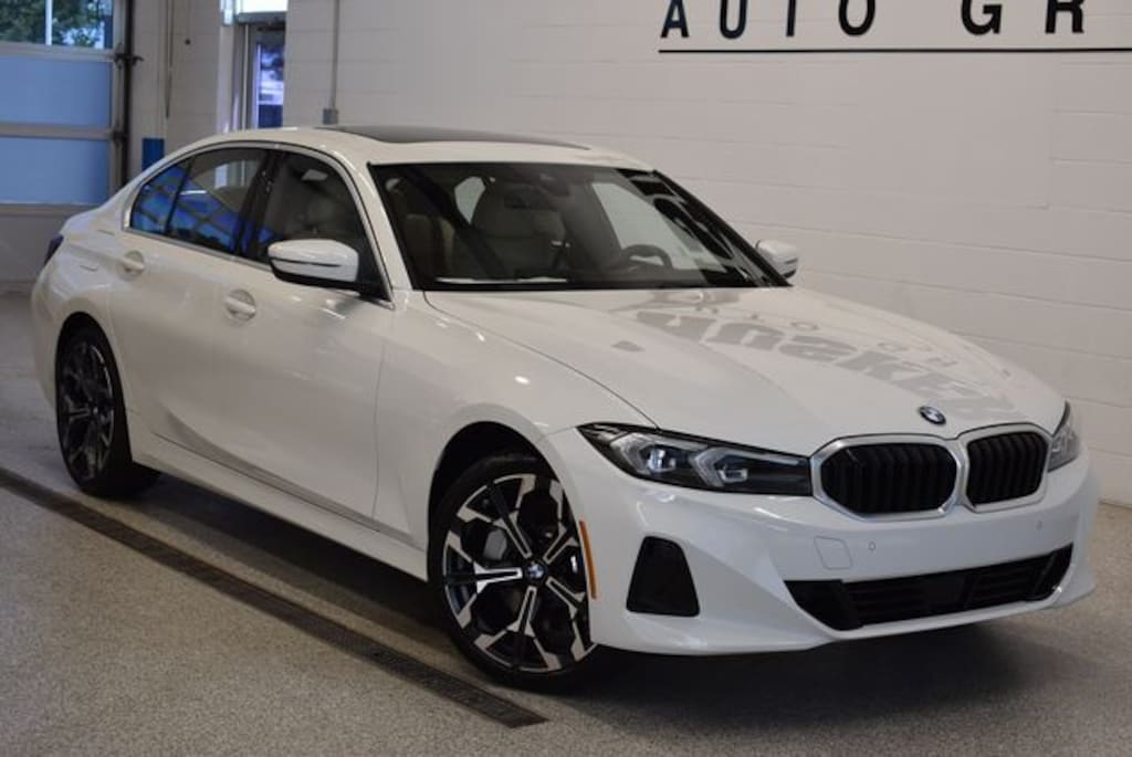 New 2026 BMW 330i xDrive Sedan
