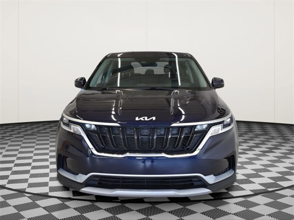 Used 2023 Kia Carnival LX MPV