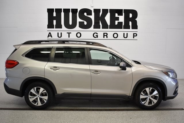 Used 2019 Subaru Ascent Premium with VIN 4S4WMAFDXK3415726 for sale in Lincoln, NE