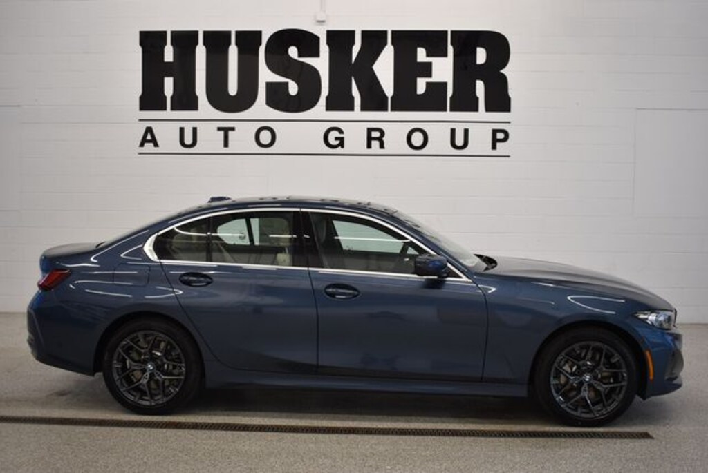 New 2026 BMW 330i xDrive Sedan