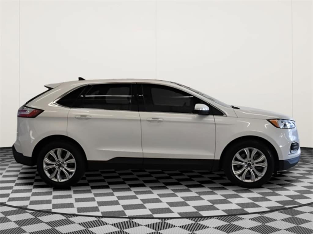 Used 2021 Ford Edge Titanium SUV