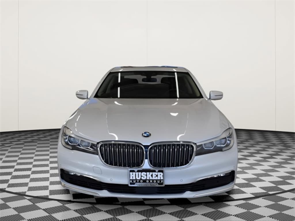 Used 2018 BMW 740i xDrive Sedan