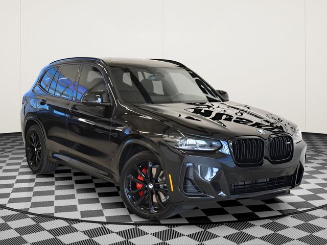 2024 BMW X3 M40i's photo