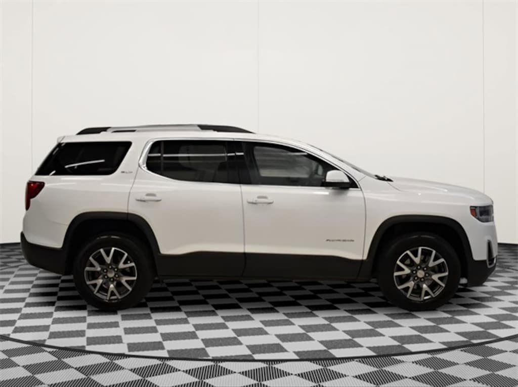 Used 2023 GMC Acadia SLT SUV