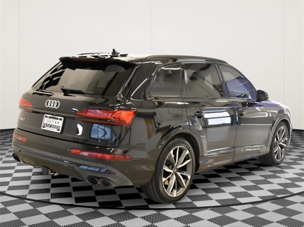 Used 2024 Audi SQ7 4.0T Premium Plus SUV