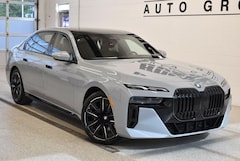 2026 BMW 740i xDrive Sedan