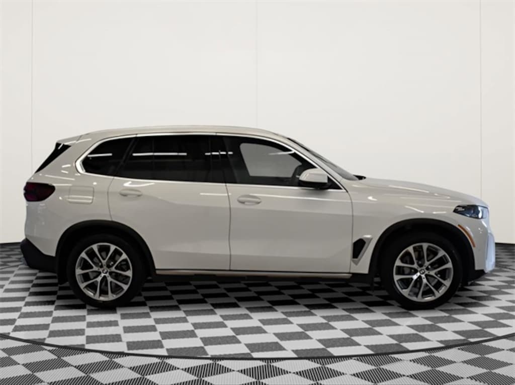 Certified 2025 BMW X5 xDrive40i SUV
