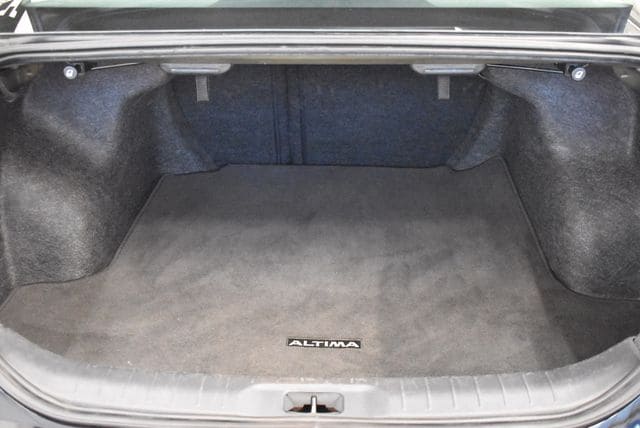 2025 Nissan Altima SV - Photo 16
