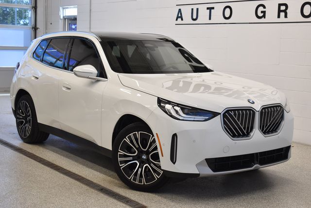 2025 BMW X3 30 XDRIVE's photo