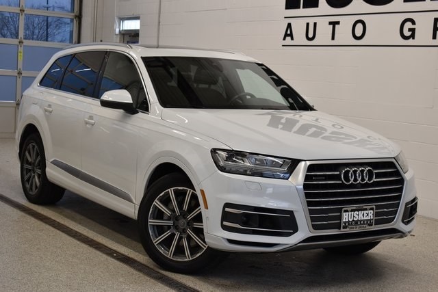 2019 Audi Q7 Premium Plus's photo