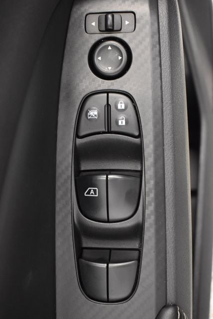 2025 Nissan Altima SV - Photo 21