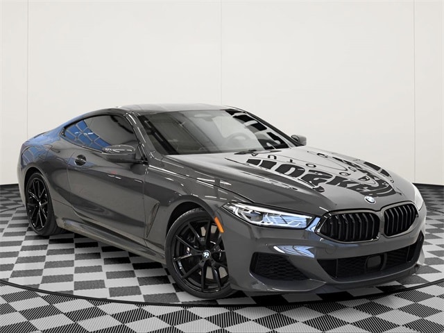 2022 BMW 8 Series M850i's photo