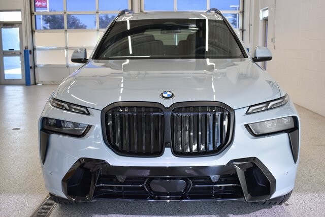 2026 Bmw X7 xDrive40i photo 3