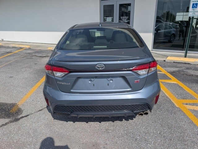 2022 Toyota Corolla SE photo 3