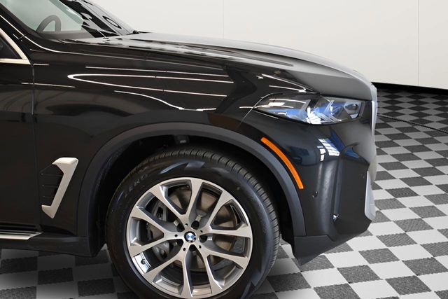 2026 BMW X5 50e - Photo 13