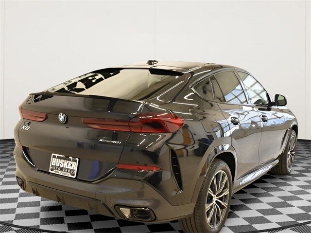 2026 BMW X6 40i