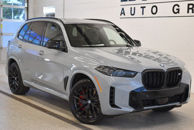 2026 BMW X5 M60i's photo