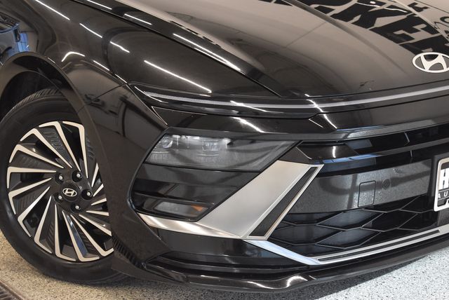 2025 Hyundai Sonata Hybrid SEL - Photo 30