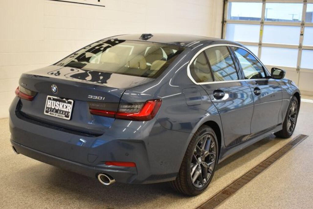 New 2026 BMW 330i xDrive Sedan
