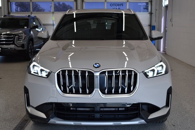 2026 Bmw X1 XDrive28i photo 2
