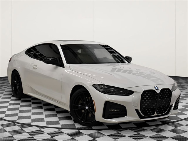 2022 BMW 4 Series 430i's photo