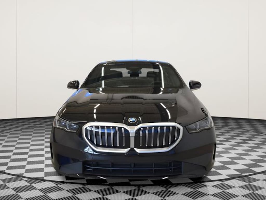 New 2026 BMW 530i xDrive Sedan