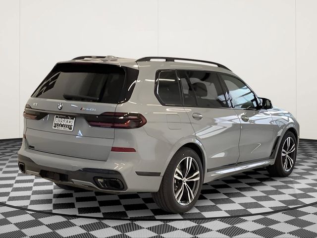 2026 BMW X7 M60i - Photo 7