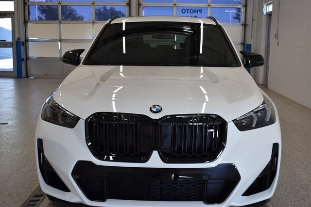 2025 Bmw X1 M35i photo 3