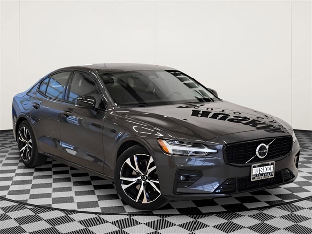 2025 Volvo S60 B5 Core AWD