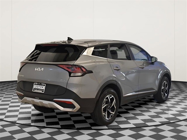 2024 Kia Sportage LX photo 4