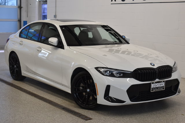2024 BMW 3 Series 330i xDrive AWD