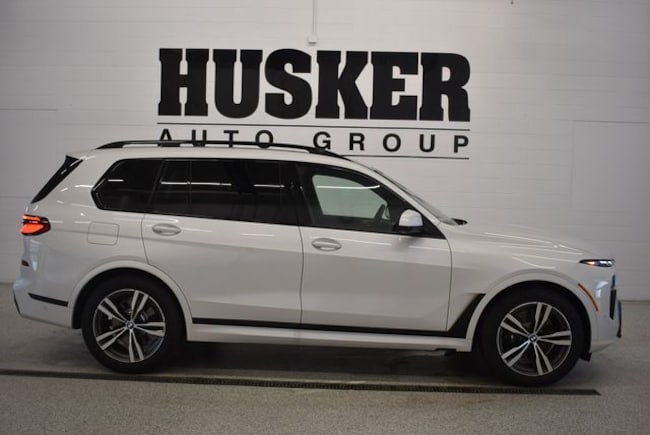 2027 BMW X7 xDrive40i SUV