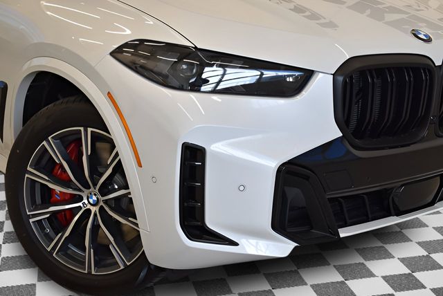 2026 BMW X5 M60i - Photo 30