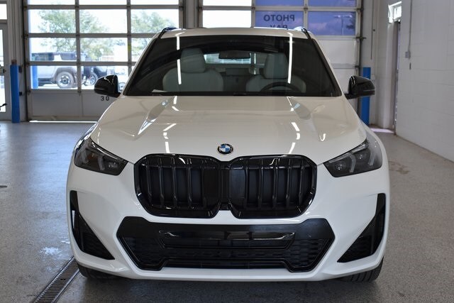 2026 Bmw X1 XDrive28i photo 3