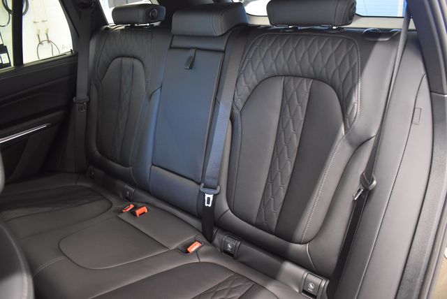 2026 BMW X5 40i - Photo 7