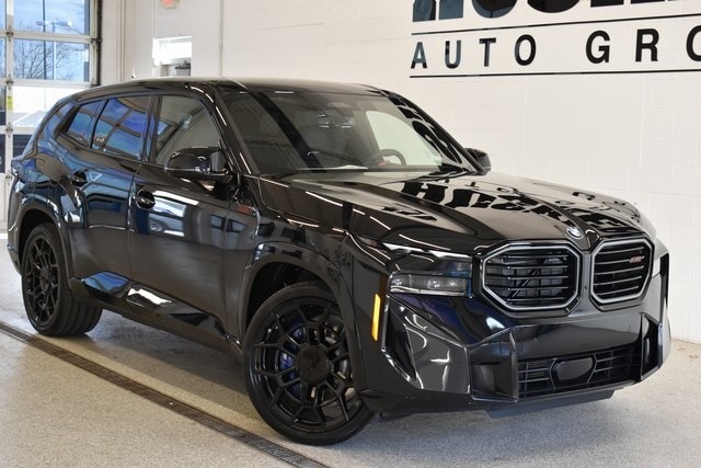 2026 BMW XM Base's photo