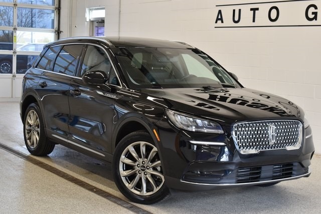 2022 Lincoln Corsair Base