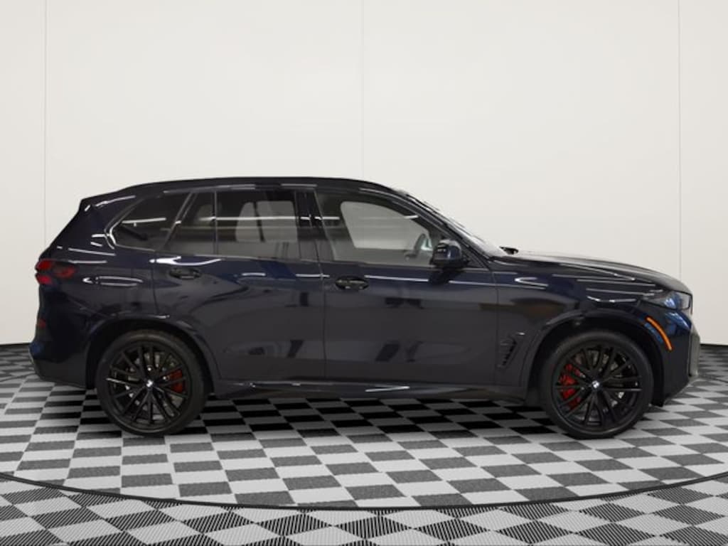 New 2026 BMW X5 M60i SUV