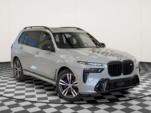 2026 BMW X7 M60i's photo