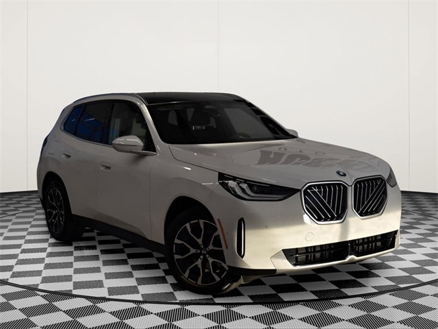 2025 BMW X3 30's photo