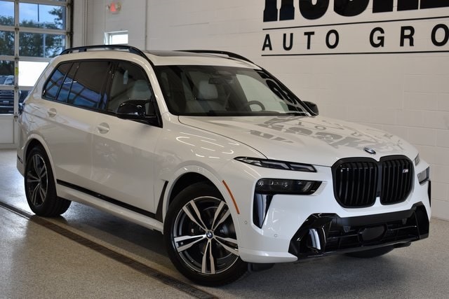 2026 BMW X7 M60i's photo
