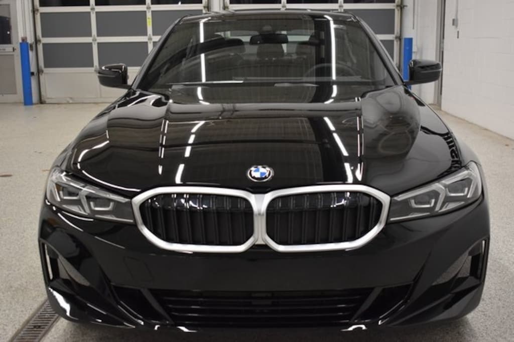 New 2026 BMW 330i xDrive Sedan