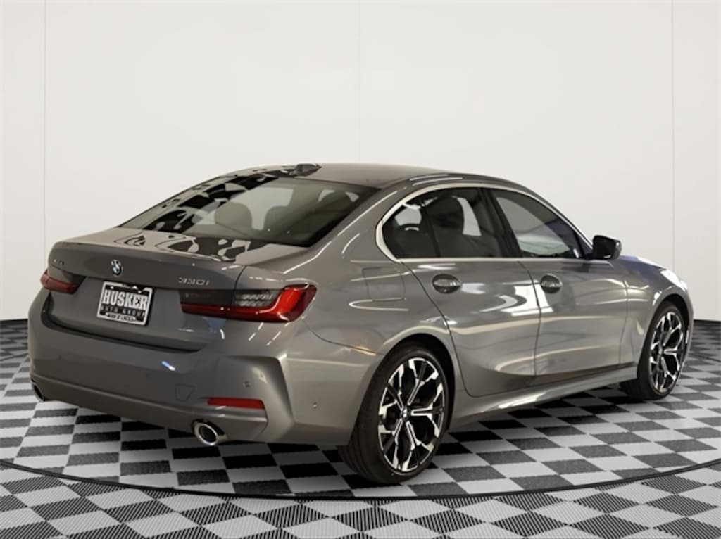 New 2026 BMW 330i xDrive Sedan