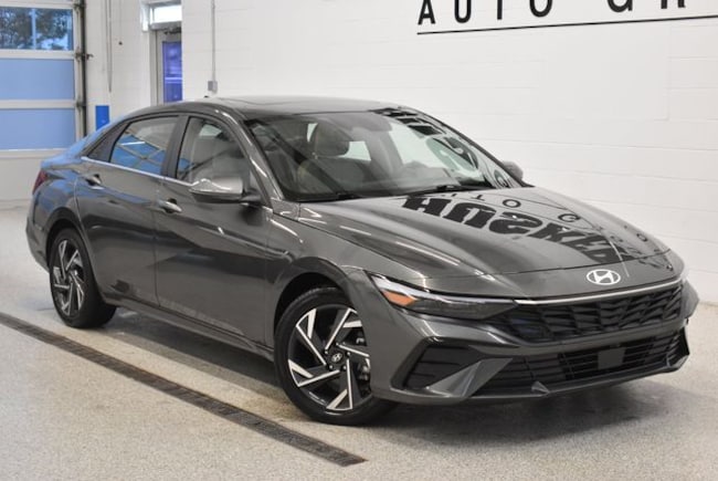 2025 Hyundai Elantra Hybrid Limited Sedan