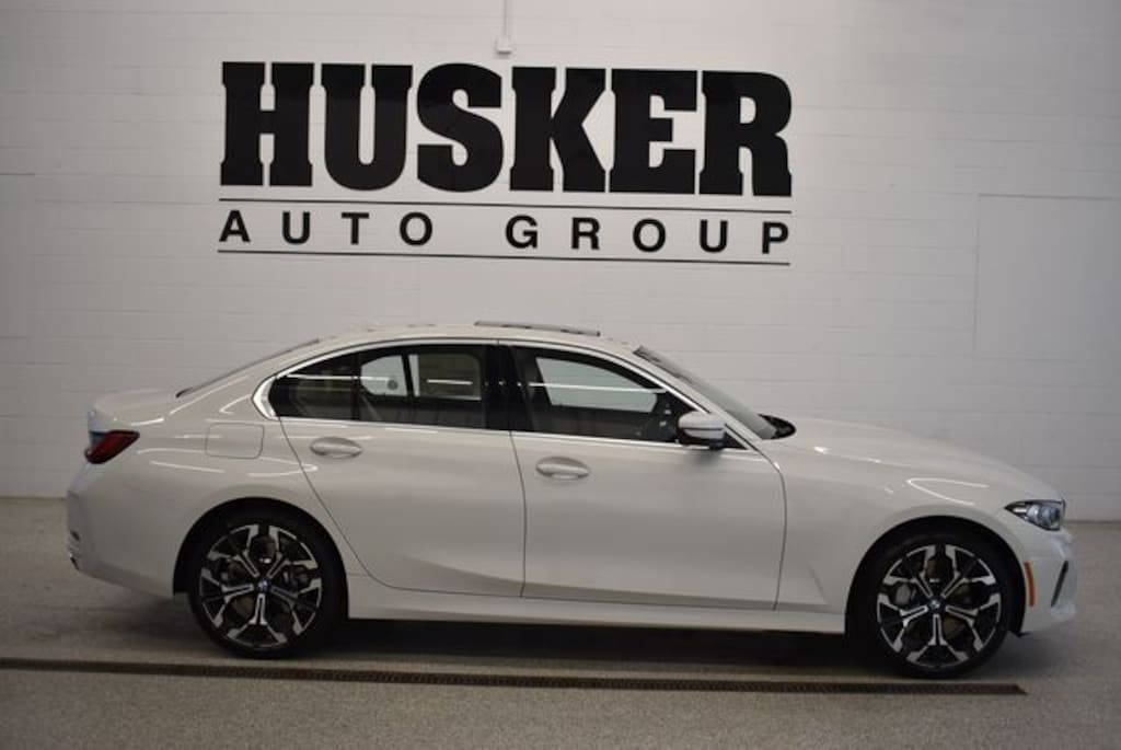New 2026 BMW 330i xDrive Sedan