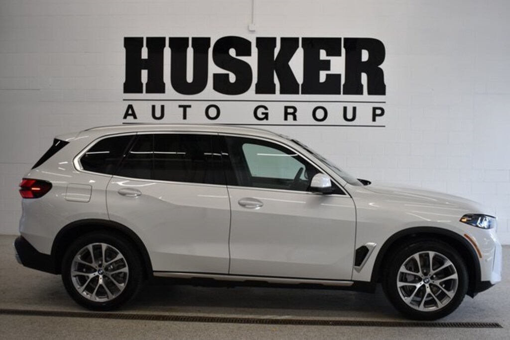 New 2026 BMW X5 PHEV xDrive50e SUV