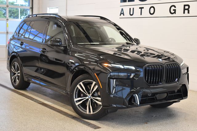 2027 BMW X7 xDrive40i's photo