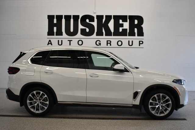 2025 Bmw X5 xDrive40i photo 2