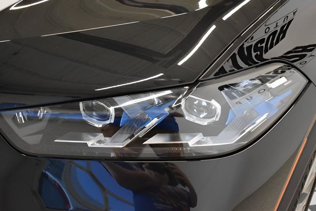 2026 BMW X5 50e - Photo 17